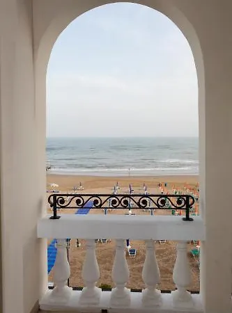Casa Bianca Al Mare 호텔