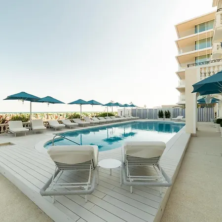 Casa Bianca Al Mare 4* 리도 디 예솔로